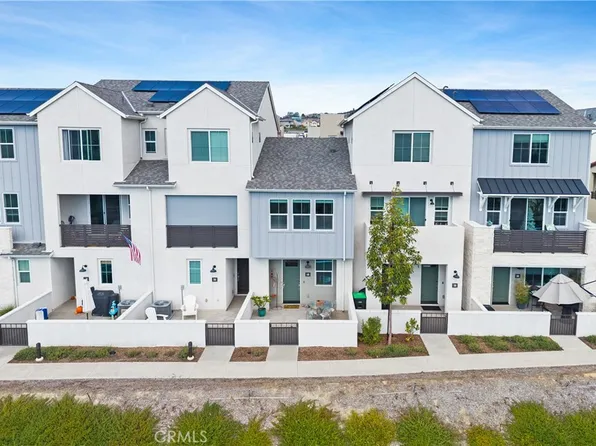 40 Mountaineer Dr, Ladera Ranch, CA 92694