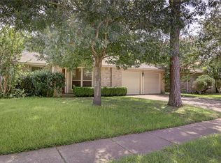 16907 Summer Dew Ln, Houston, TX 77095