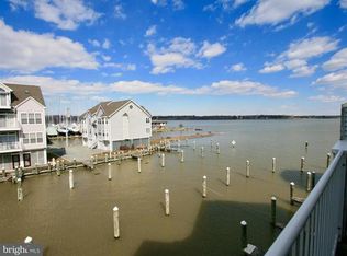 285 Girard St APT D, Havre De Grace, MD 21078