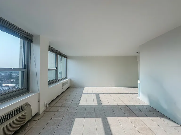 1255 N Sandburg Ter #2403 — Photo 9