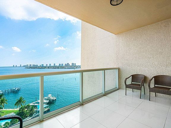 3rd image of 2650 Lake Shore Drive #1103