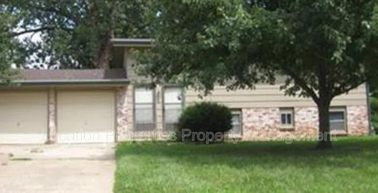 2428 Cedarwood Ave #1 — Photo 1