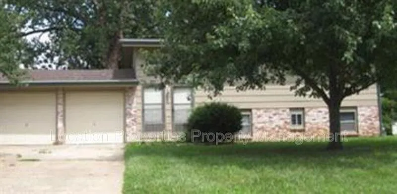 2428 Cedarwood Ave #1