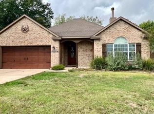 15575 Kitty Hawk Dr, Waller, TX 77484