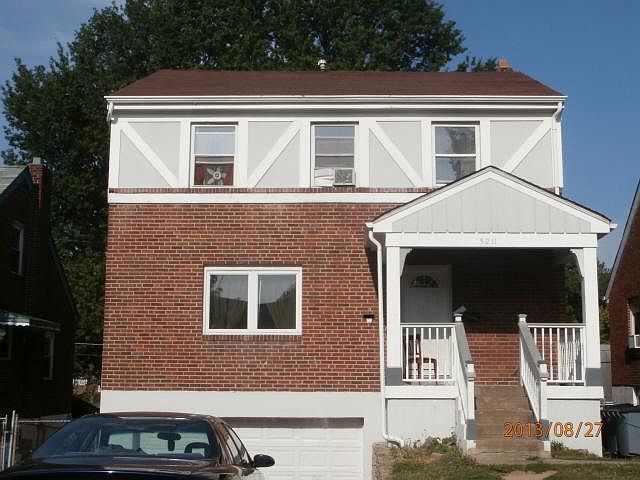 2nd image of 5211 Lillian Dr