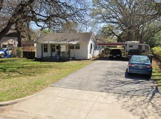 3810 Earl St, Fort Worth, TX 76111