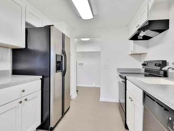 2nd image of 4903 Wales St #4903