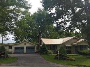 39 Tanner Rd, Greenville, PA 16125