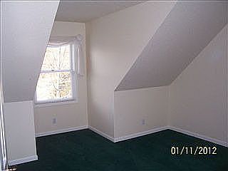 3rd image of 11810 Stonebridge Dr