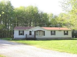 5950 Madison Rd, Thompson, OH 44086