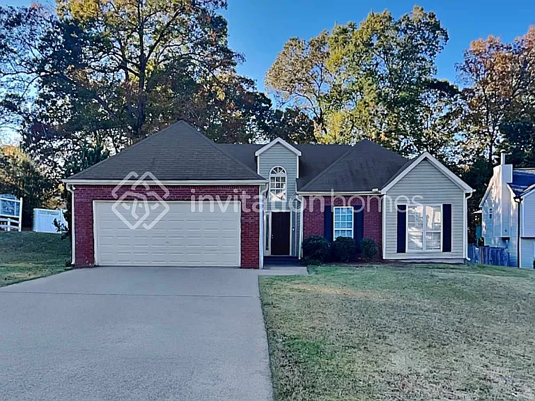 6216 Nellie Ct SE — Photo 1
