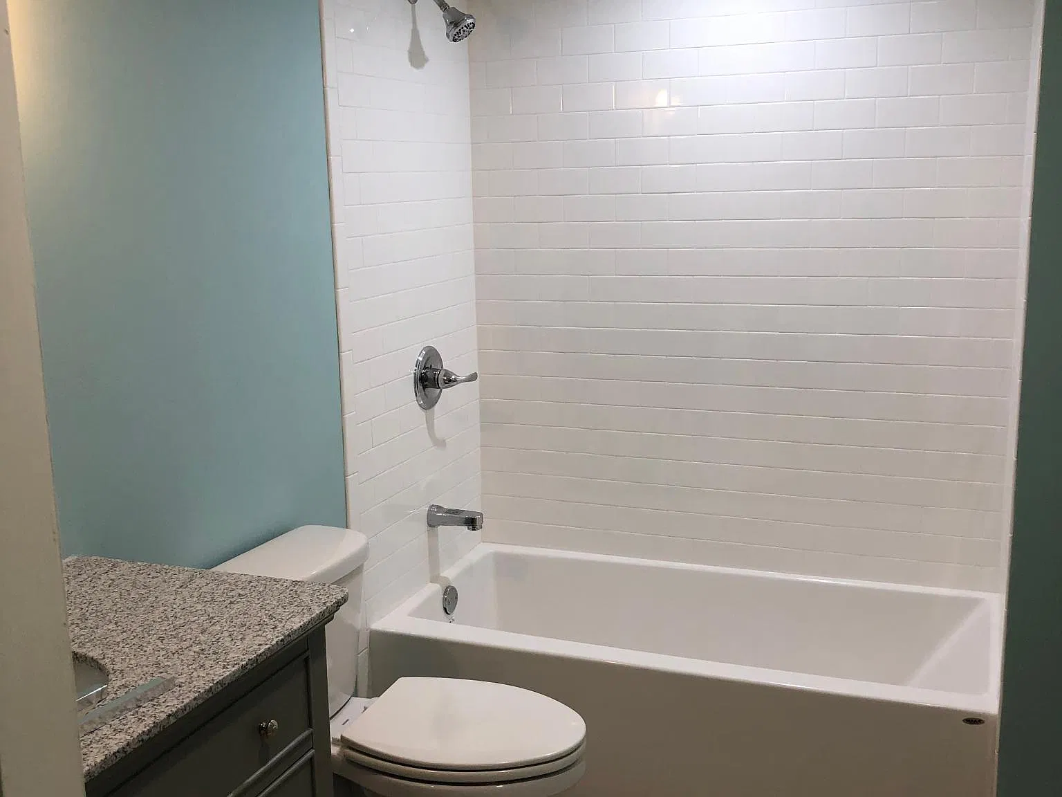 1008 N Madison St — Photo 3