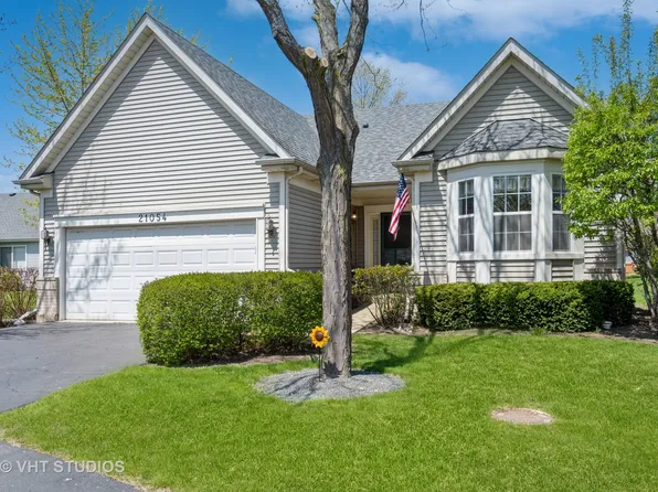 21054 W Walnut Ln, Plainfield, IL 60544