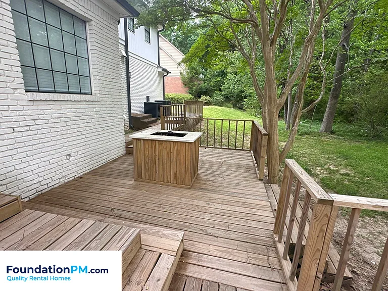 8712 Carrollwood Ln — Photo 29
