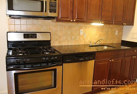 2nd image of 244 President St APT 1R