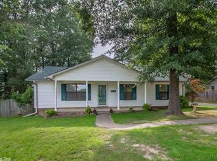 2611 Timbermist Dr, Benton, AR 72015