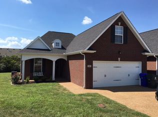 510 Indian Ridge Cir, White House, TN 37188