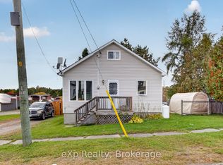 29 Dollard St, French River, ON P0M 2N0