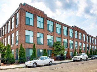 390 Charles St APT 303, Bridgeport, CT 06606