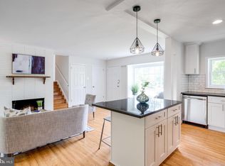 5501 Gardner Pl, Springfield, VA 22151