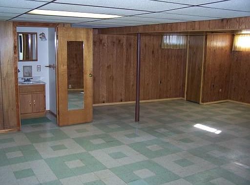 basement rec room with full bath