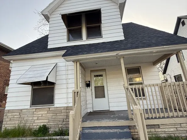129 N Olive St, South Bend, IN 46628