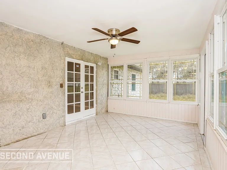 613 Hamm St NW — Photo 7