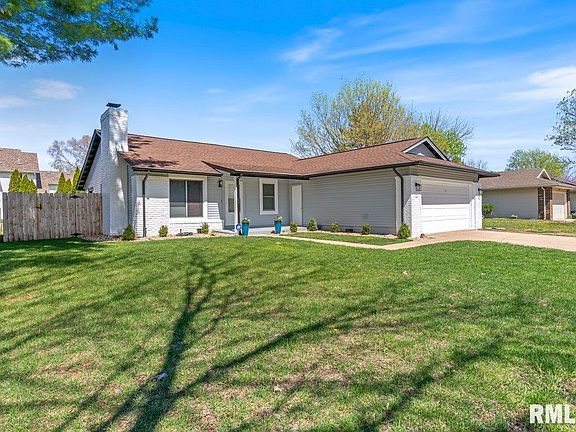 4th image of 97 McCarthy Dr