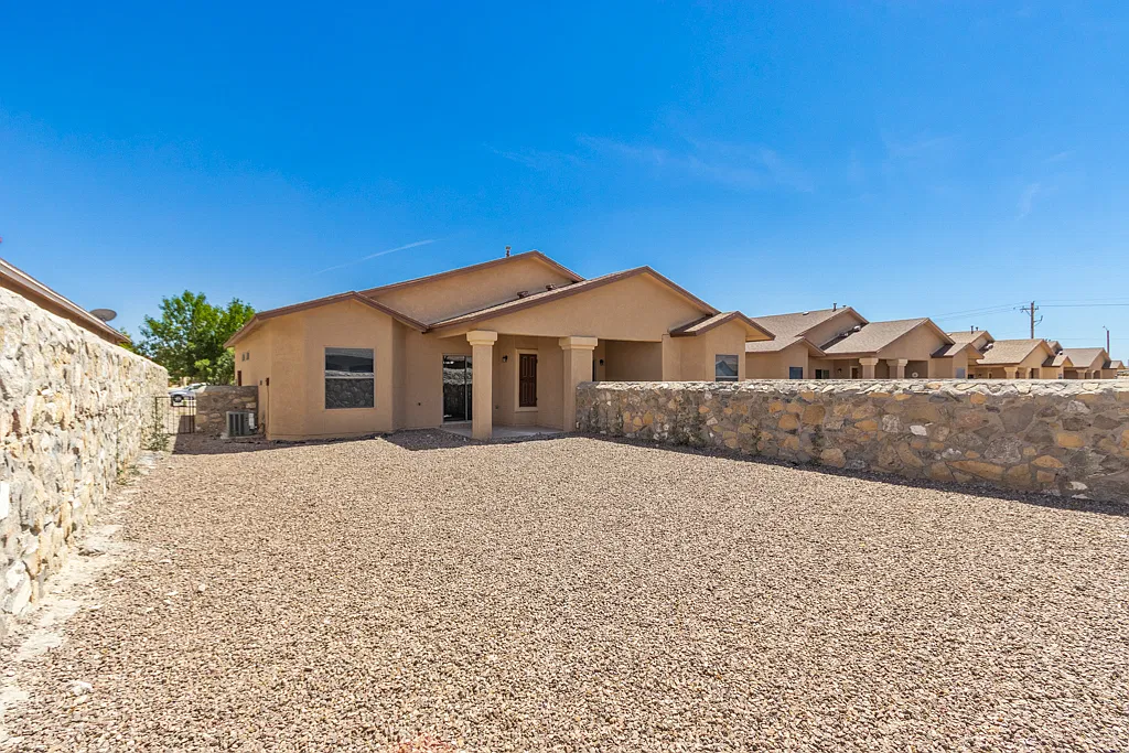 3 bed, 1286 sqft, $1,495 — Photo 3