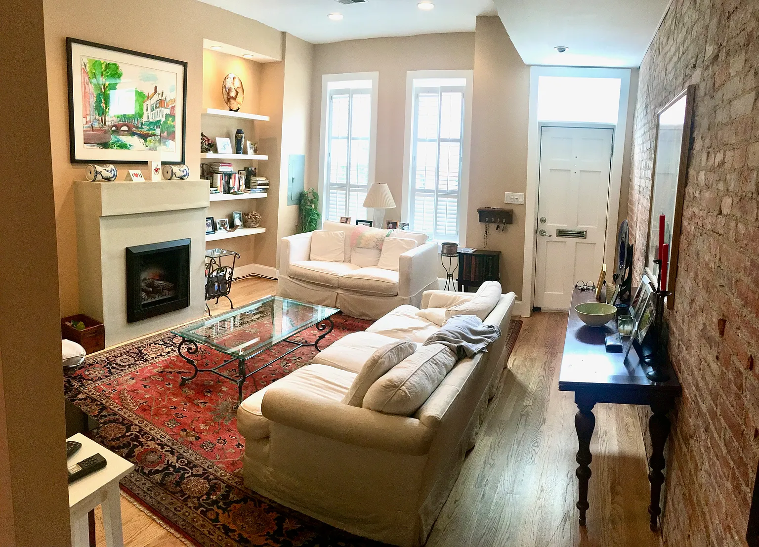 647 Acker Pl NE #1 photo 1