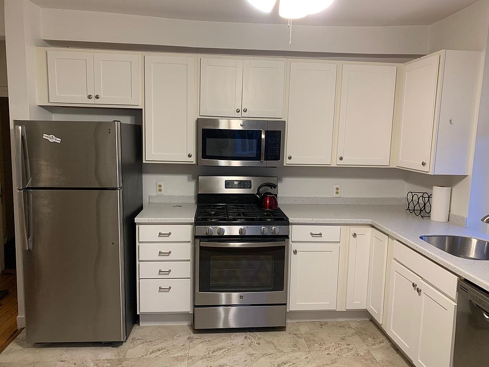 378 Thames St APT 6, Newport, RI 02840 Zillow