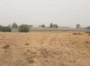 14901 Violet Ct, Yakima, WA 98908