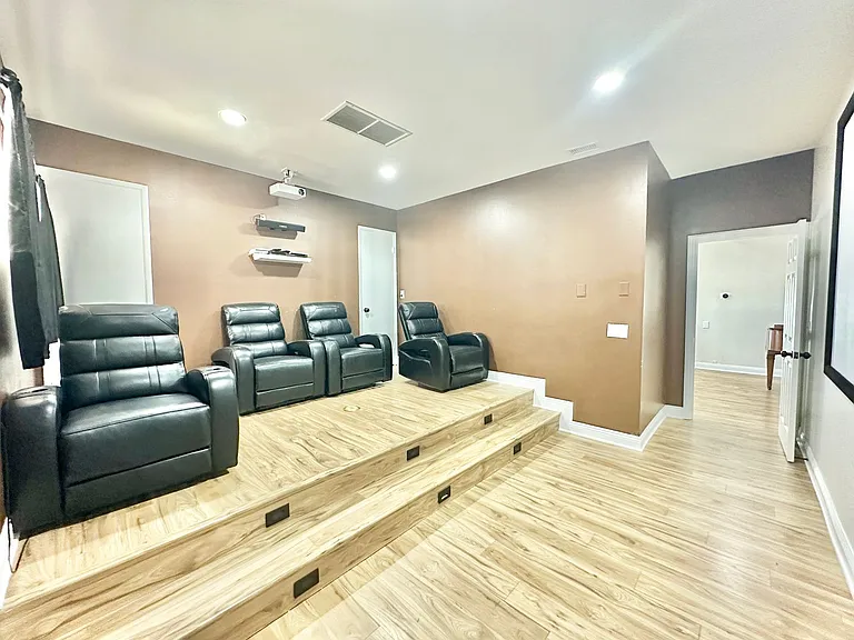 9431 W Lilac Rd #1 — Photo 26