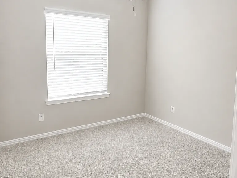 14143 Medina Dr — Photo 6