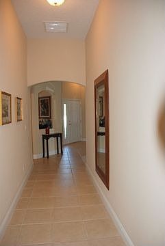 Hallway to living and diningroom from familyroom