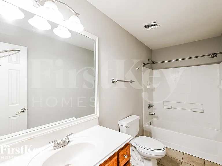 18731 Reynolds Park Dr — Photo 17