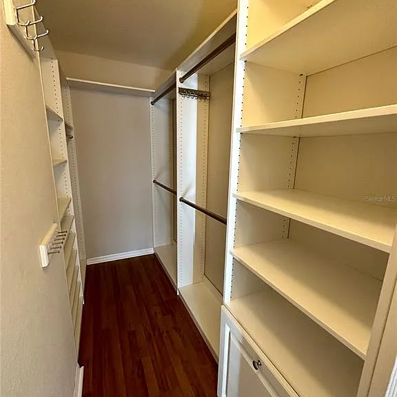 5213 Beach Breeze Ct — Photo 12