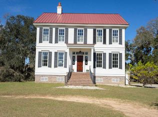 96 Oaks Plantation Rd, Saint Helena Island, SC 29920