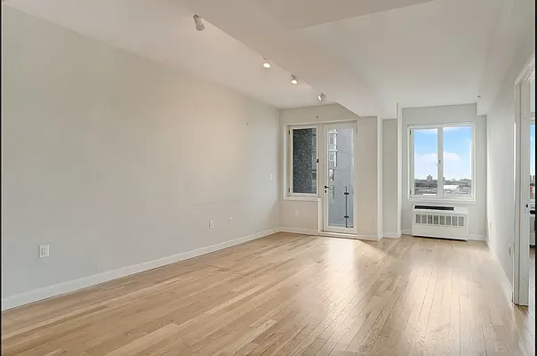 Rented by Compass | media 19