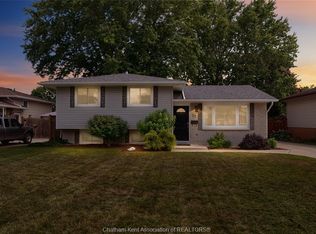 21 Primrose Ln, Chatham Kent, ON N7L 4K7