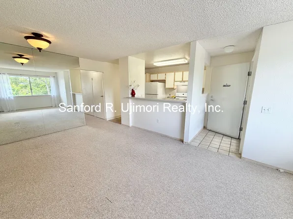 95-1183 Makaikai St APT 136, Mililani, HI 96789