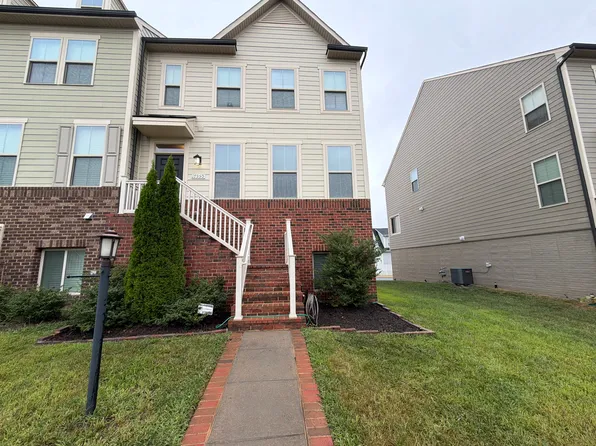 17950 Spotted Oak Rd, Dumfries, VA 22026
