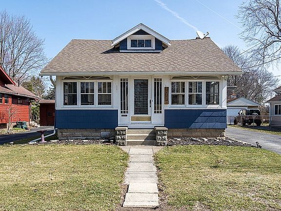 2nd image of 103 Civic Dr