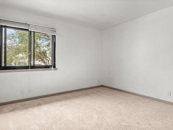 4th image of 1096 Clyde Ave APT 3