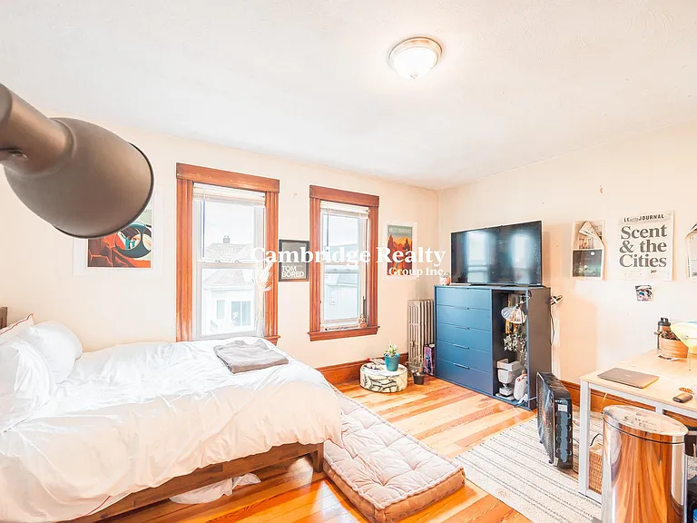 23 Wisconsin Ave #2T — Photo 7