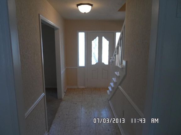 2nd image of 5811 Lorinowoods Dr
