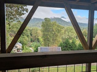 9 Camden Pl APT A, Sylva, NC 28779