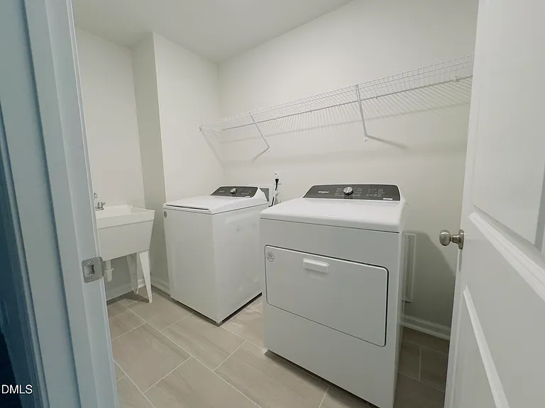 5046 Arkose Dr — Photo 21