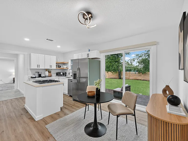 Patterson Dr — Photo 11