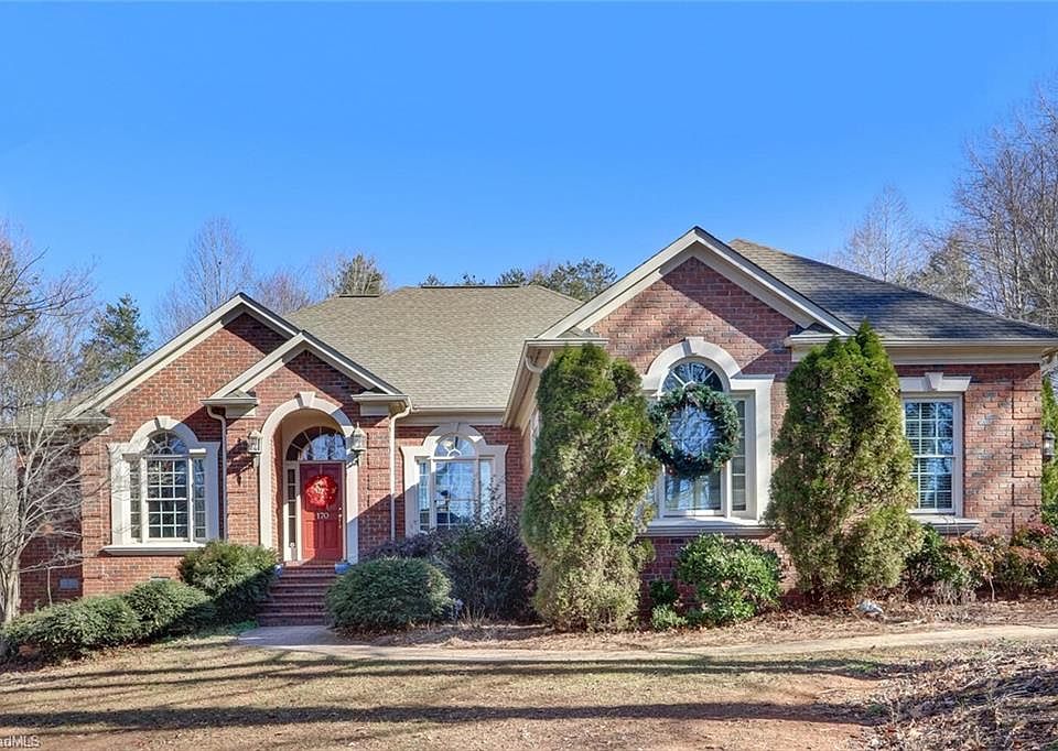 1st image of 170 Niblick Dr